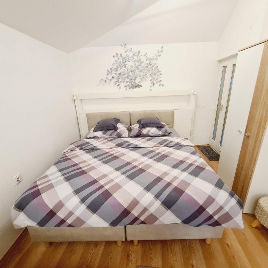 Cozy Studio Apartment Tian In Zagreb Exterior foto